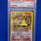 Carte Pokémon - Set de Base - Charizard (Dracaufeu) - 4/102 - Gradée 9